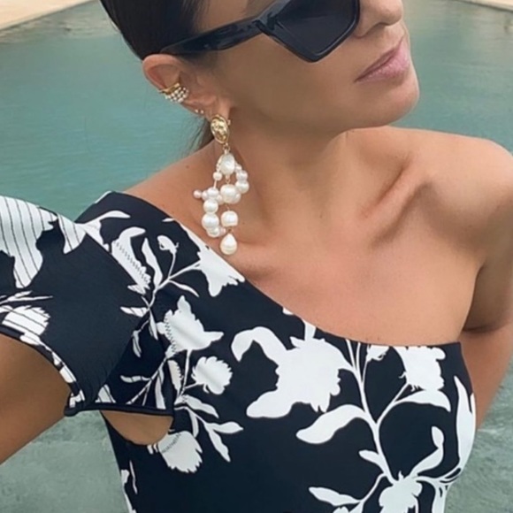 H&M x Johanna Ortiz black asymmetrical swim suit - Picture 5 of 12